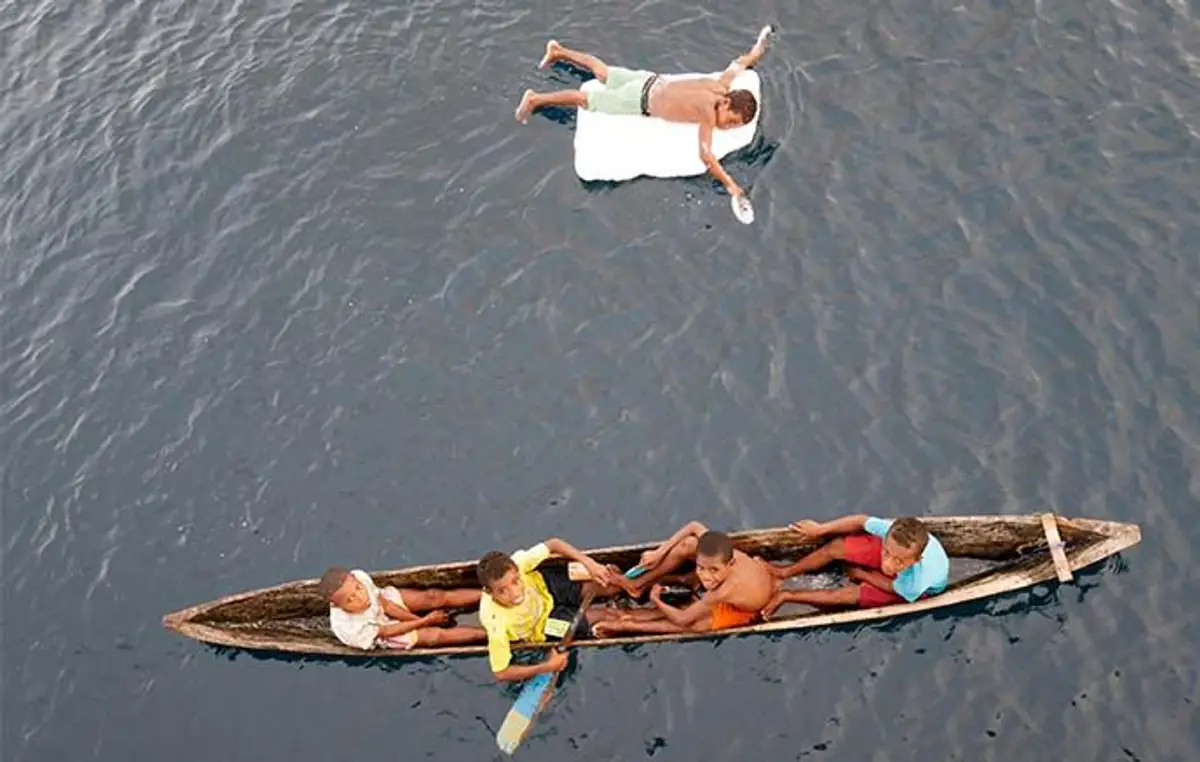 raja-ampat-archipelago-cruise