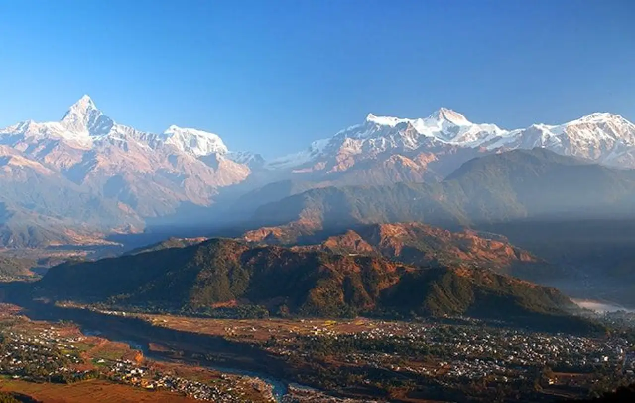 family-trip-to-nepal