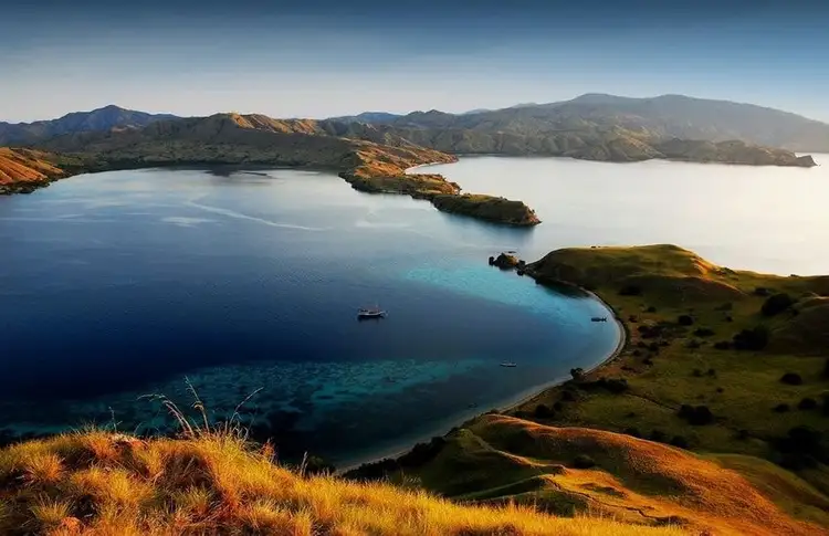 rice-fields-of-bali-to-komodo-dragons
