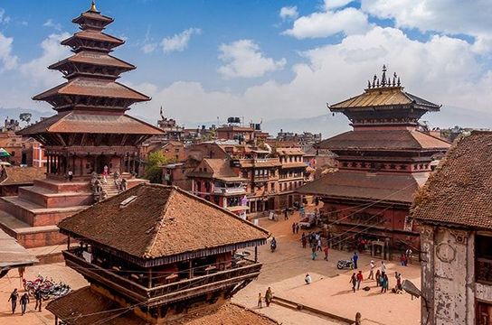 family-trip-to-nepal