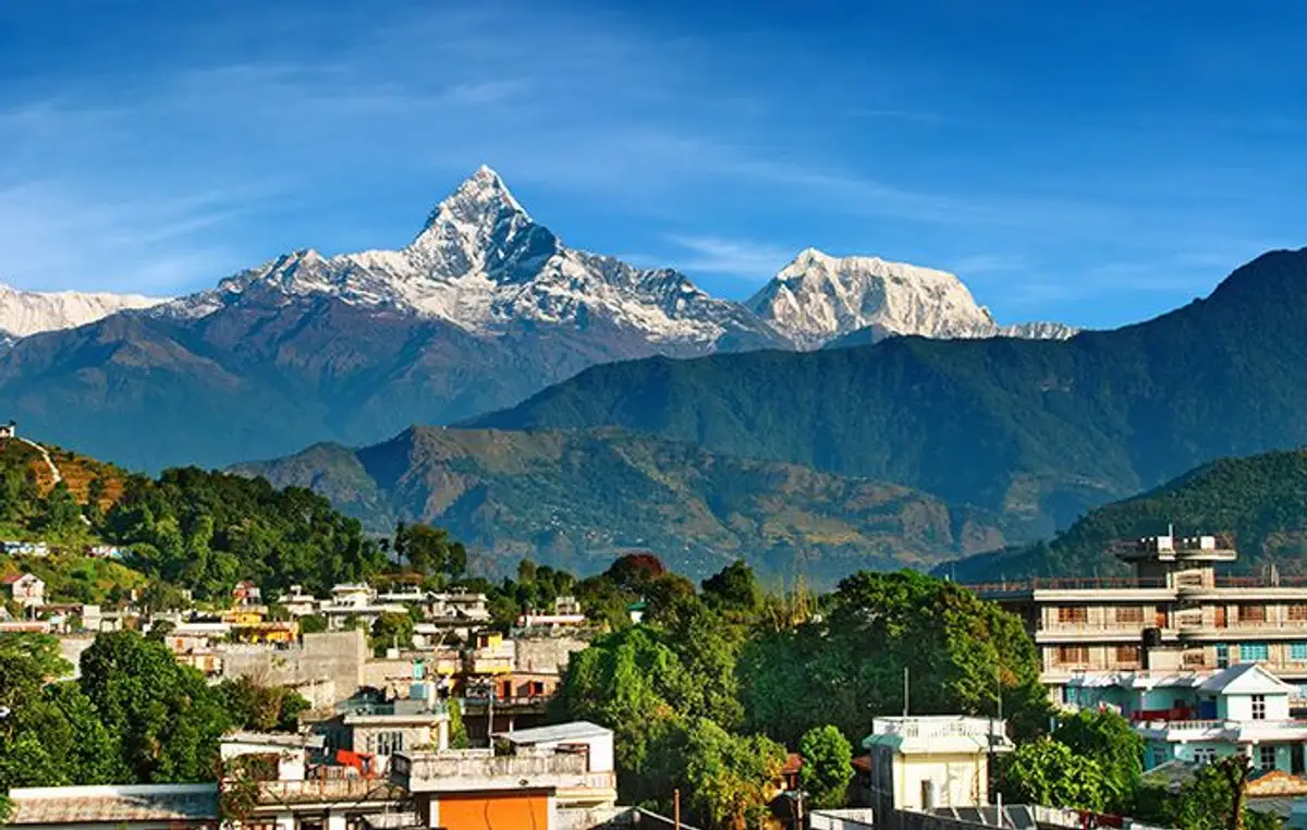 the-high-passes-of-the-everest