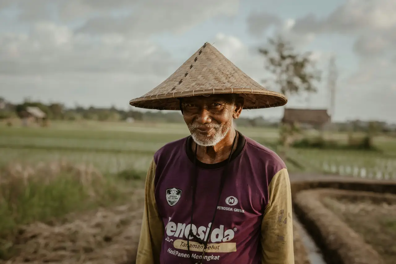 Voyage en Indonésie : Agriculteur local