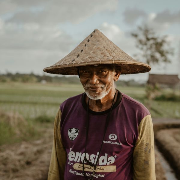 Voyage en Indonésie : Agriculteur local