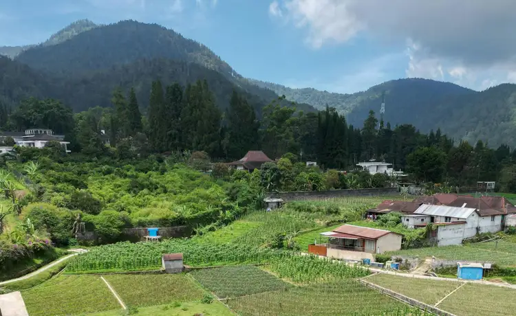Vue panoramique sur Berastagi